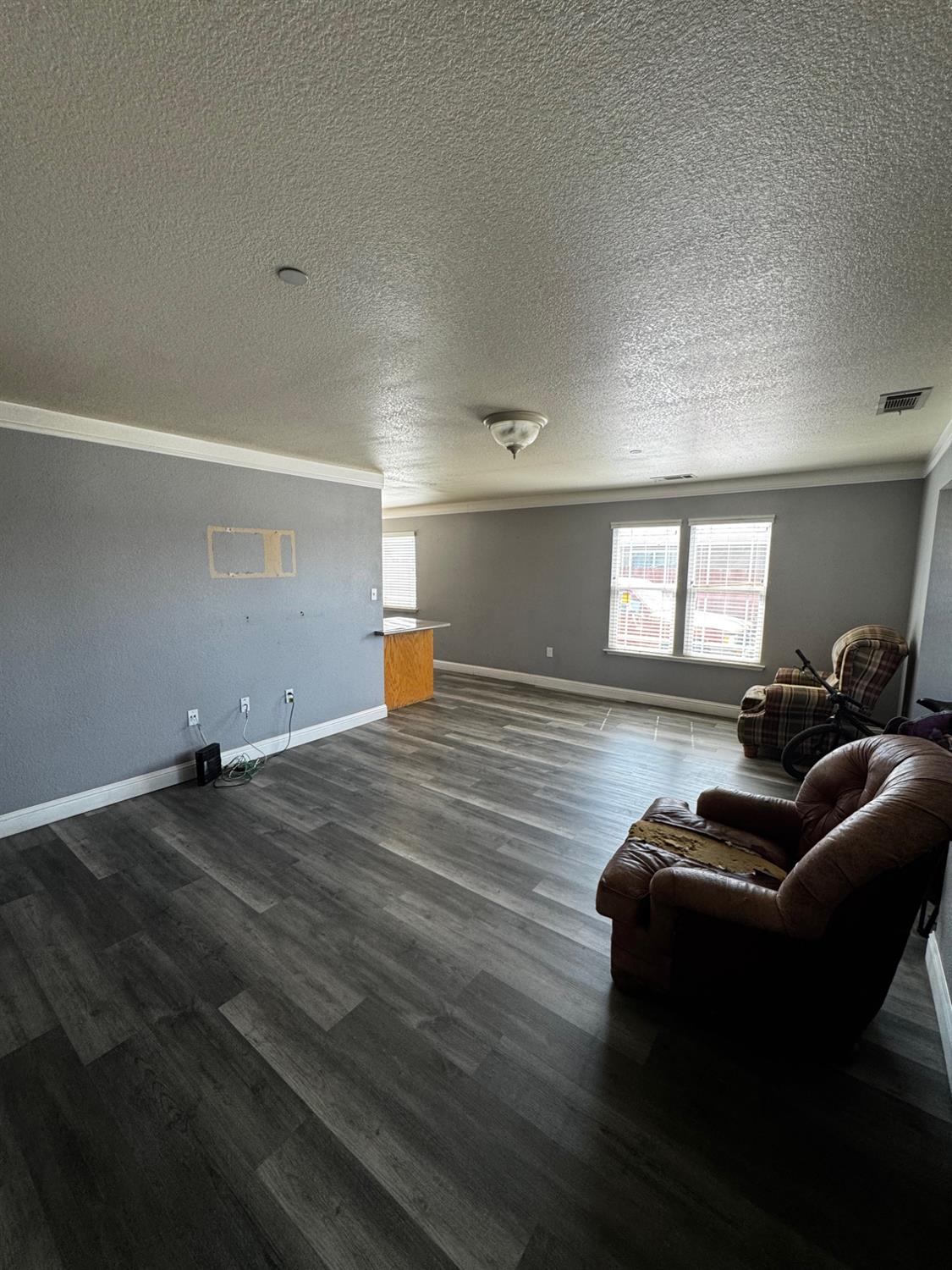 3237 Whittier Ave, Clovis, CA 93611