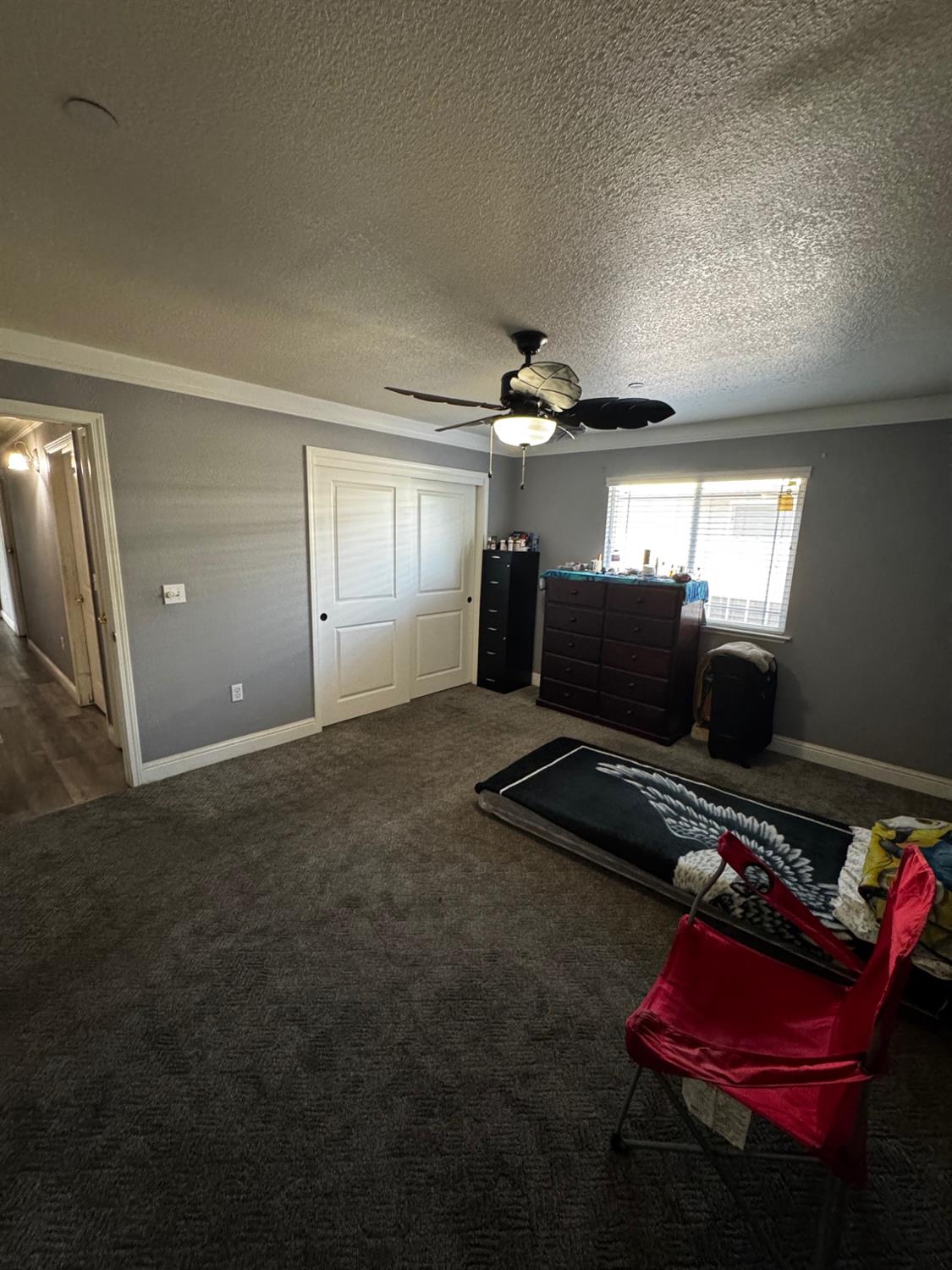 3237 Whittier Ave, Clovis, CA 93611