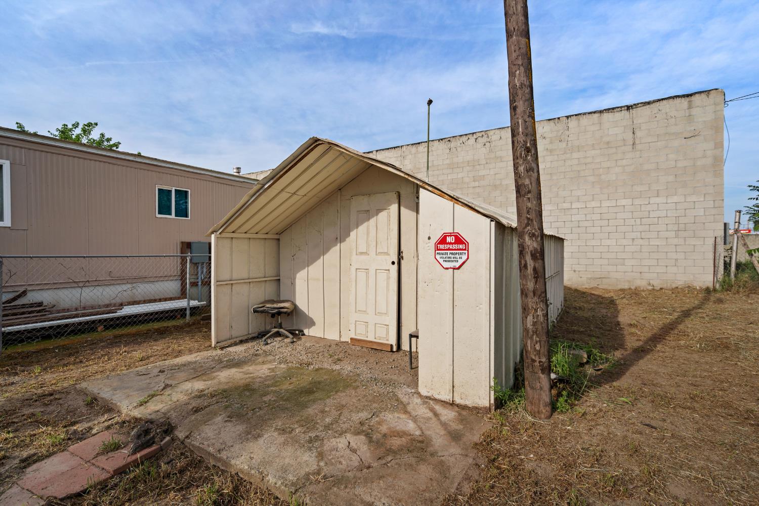 145 S Magnolia, Farmersville, CA 93223