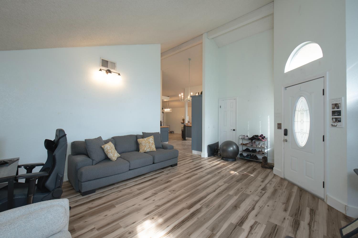 2609 N Hanover Ave, Fresno, CA 93722