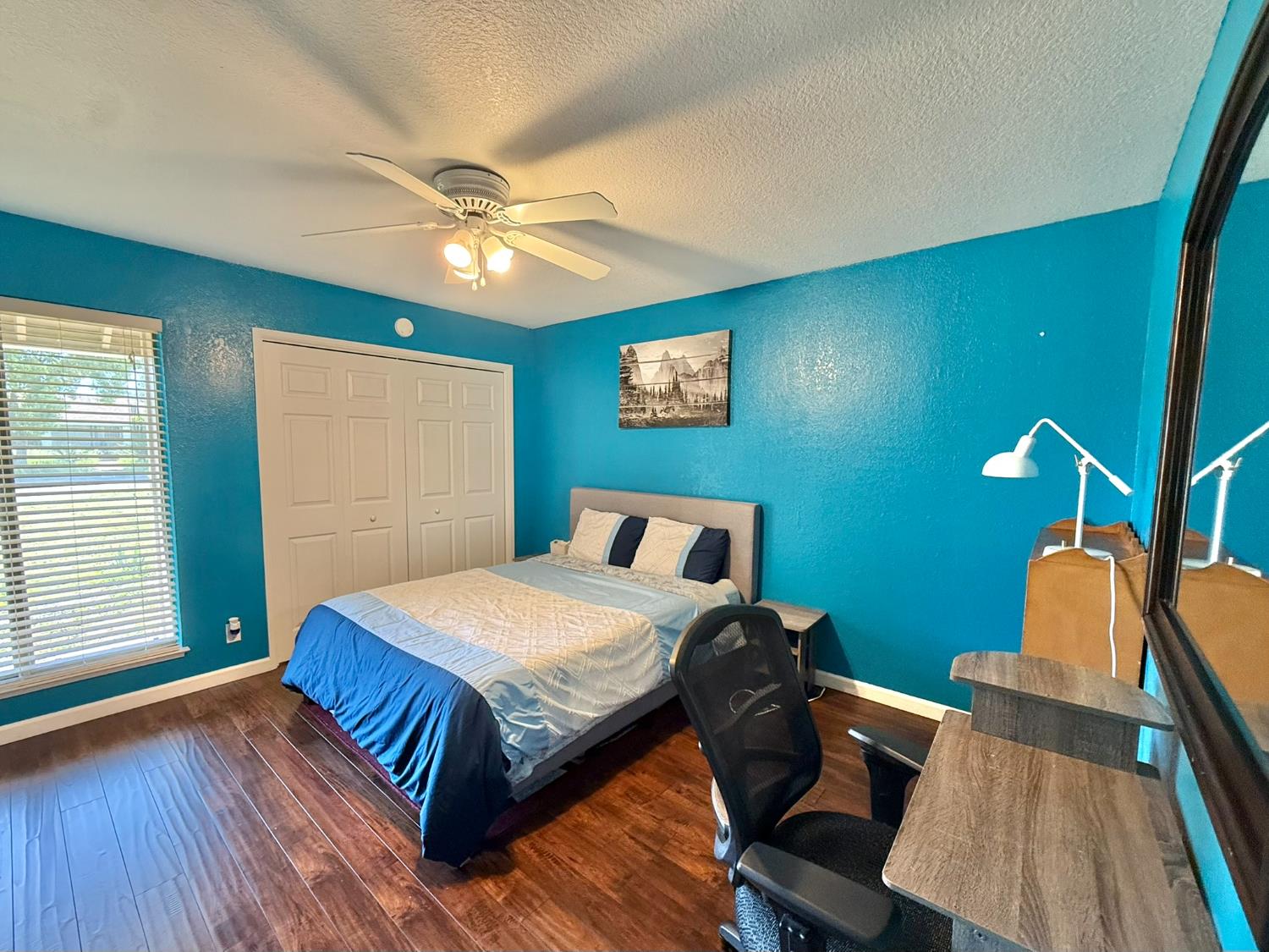 6928 E Lane Ave, Fresno, CA 93727