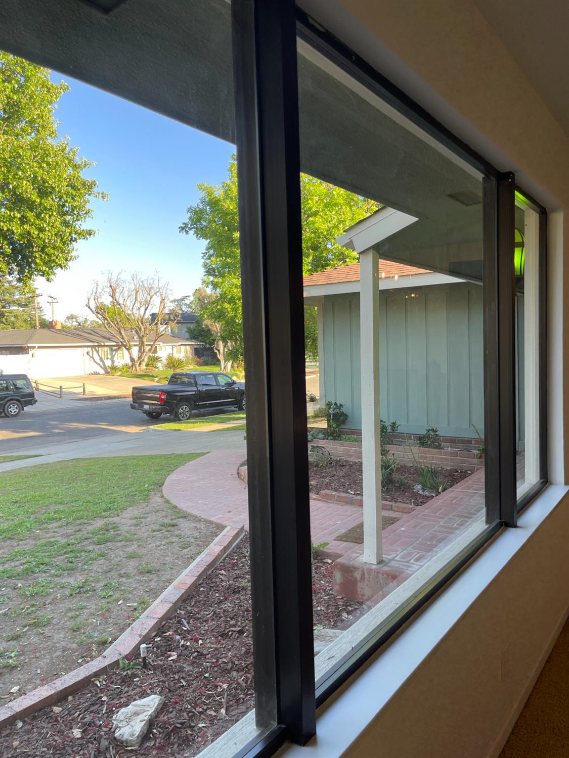 4717 N Bengston Ave, Fresno, CA 93705