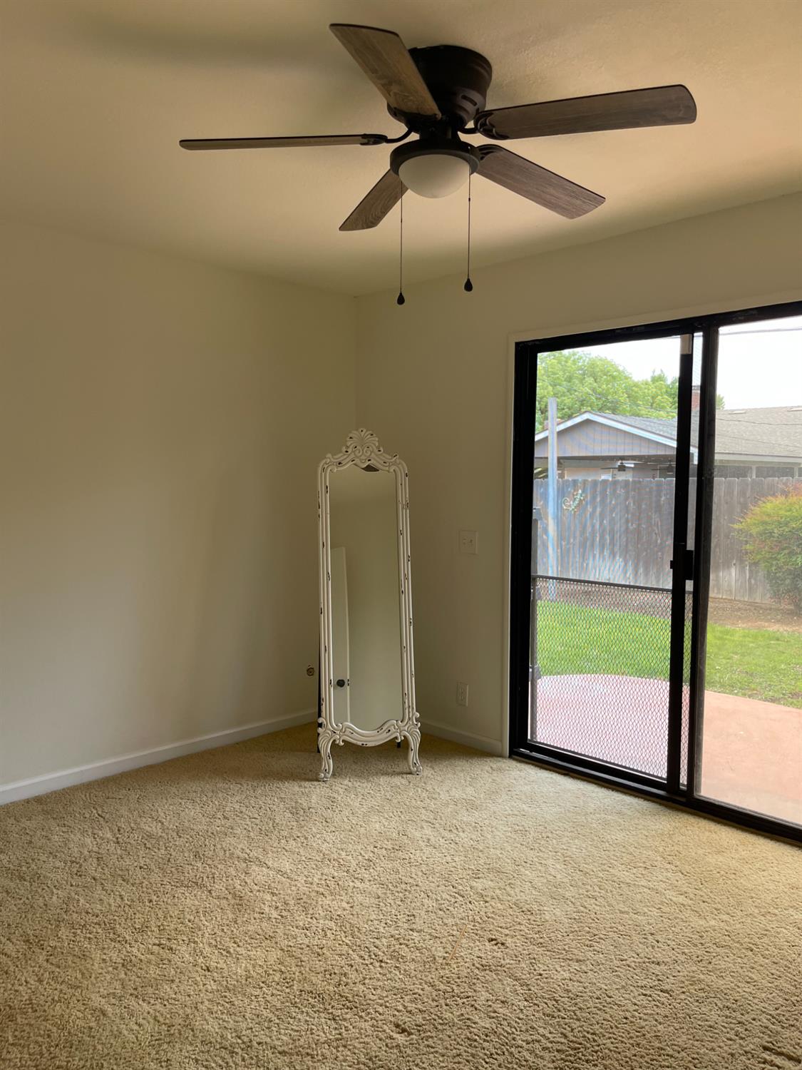 4717 N Bengston Ave, Fresno, CA 93705