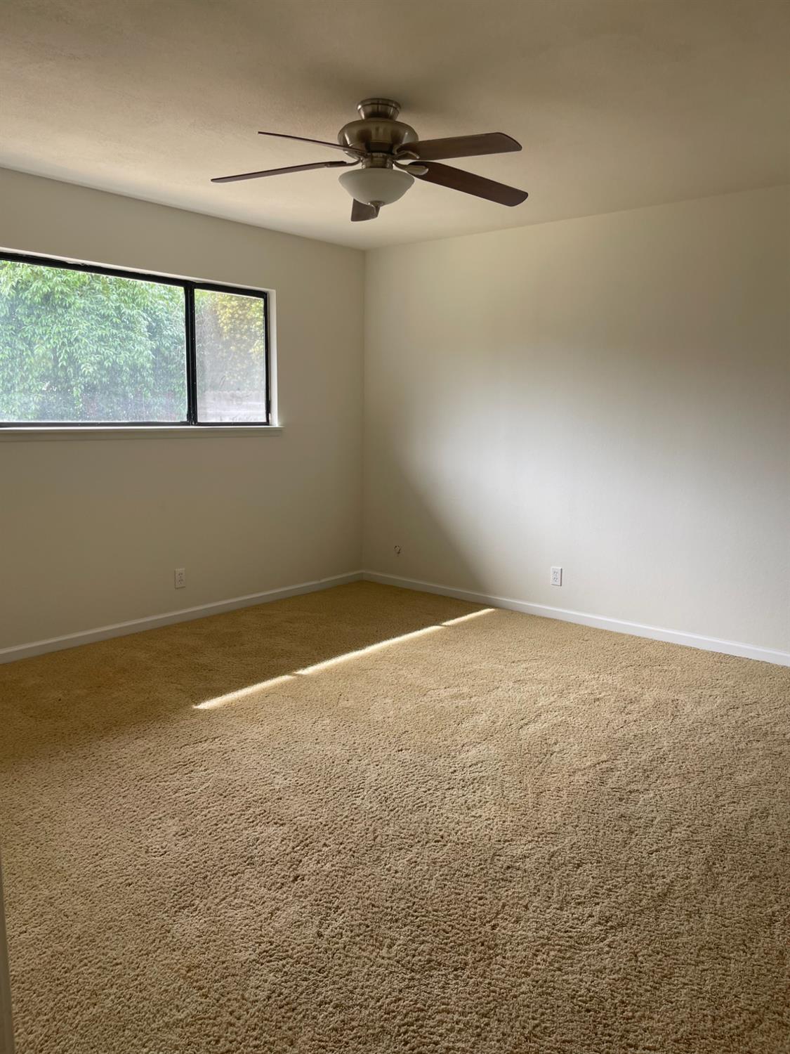 4717 N Bengston Ave, Fresno, CA 93705