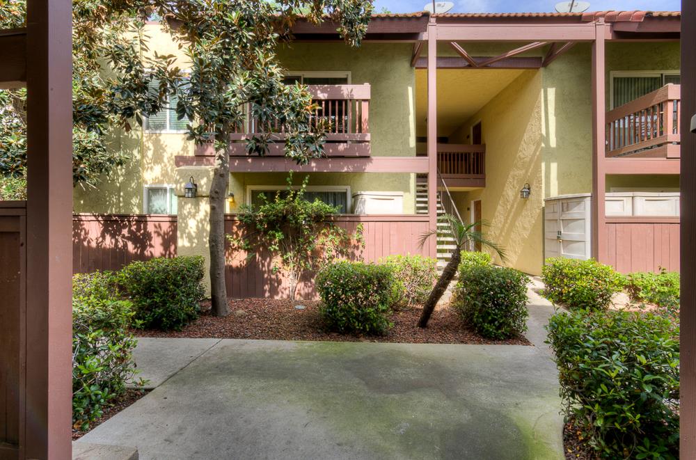 2909 Huntington Blvd #211, Fresno, CA 93721