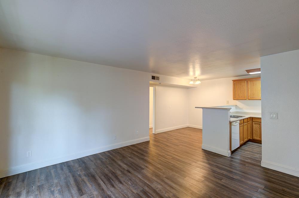 2909 Huntington Blvd #211, Fresno, CA 93721