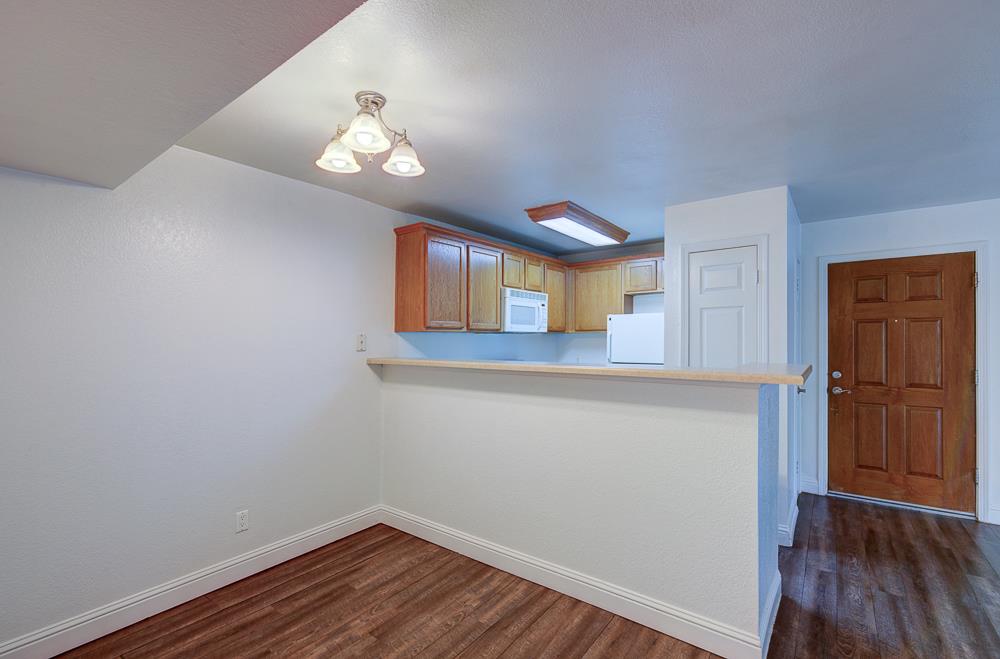 2909 Huntington Blvd #211, Fresno, CA 93721