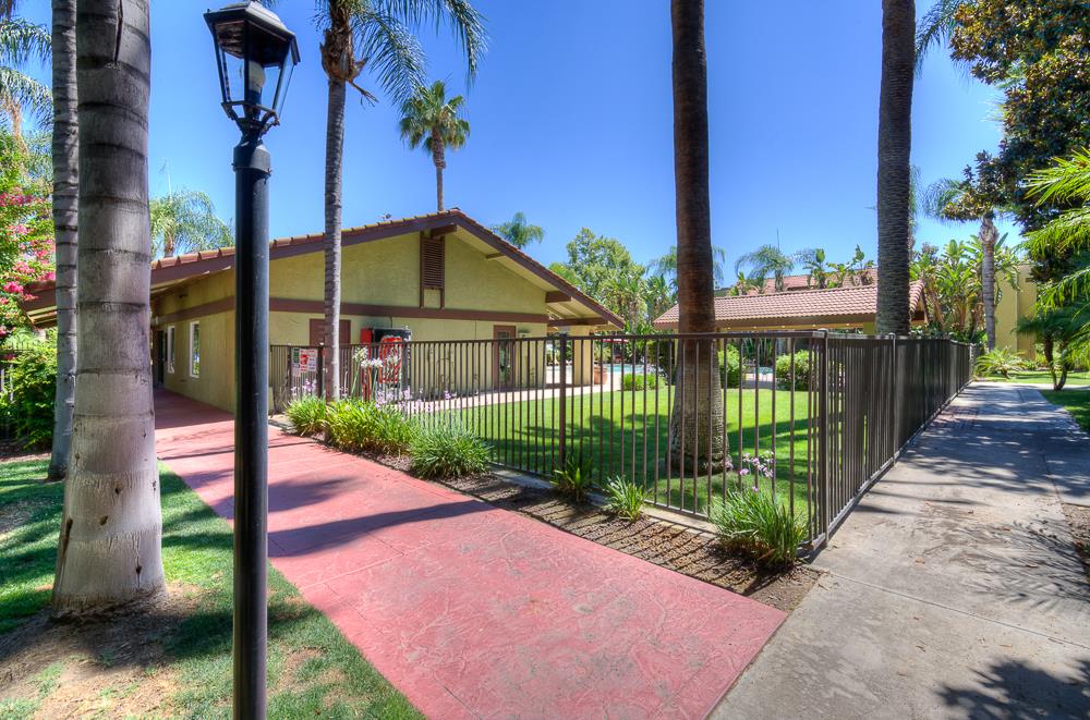 2909 Huntington Blvd #211, Fresno, CA 93721