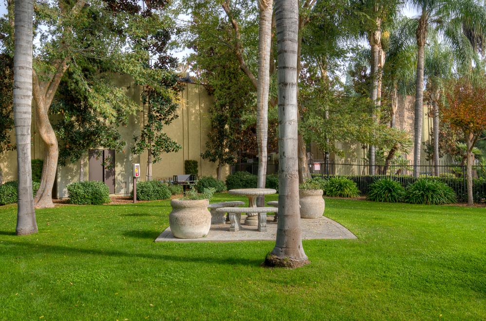 2909 Huntington Blvd #211, Fresno, CA 93721