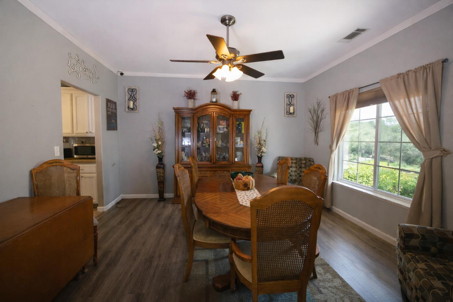 41121 Long Hollow Dr, Coarsegold, CA 93614