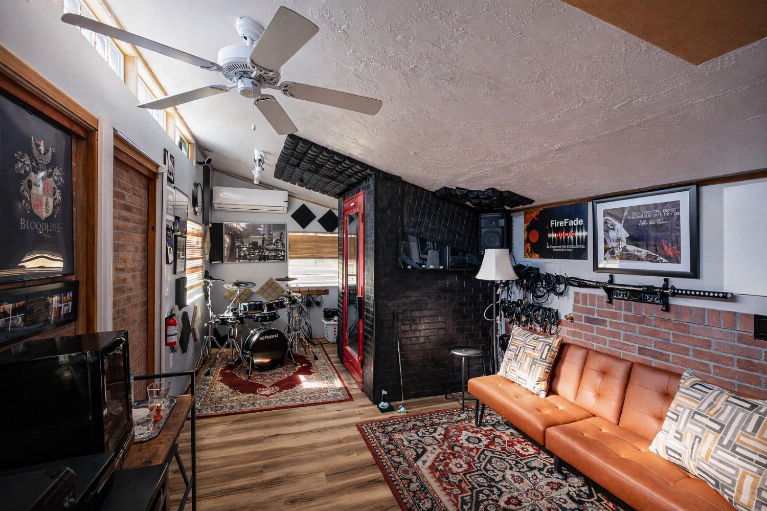 41121 Long Hollow Dr, Coarsegold, CA 93614