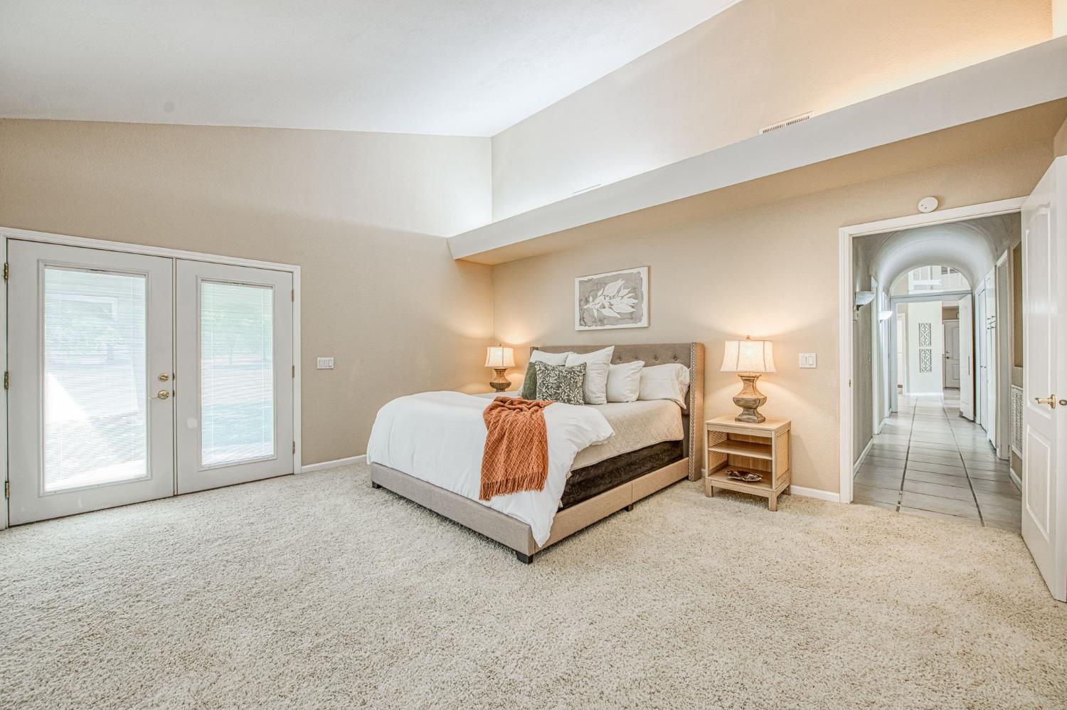 12235 N Willow Ave, Clovis, CA 93619