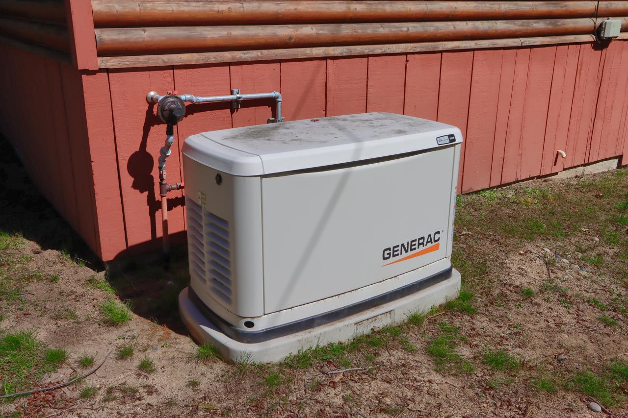 2580 River Rd, Wawona, CA 95389