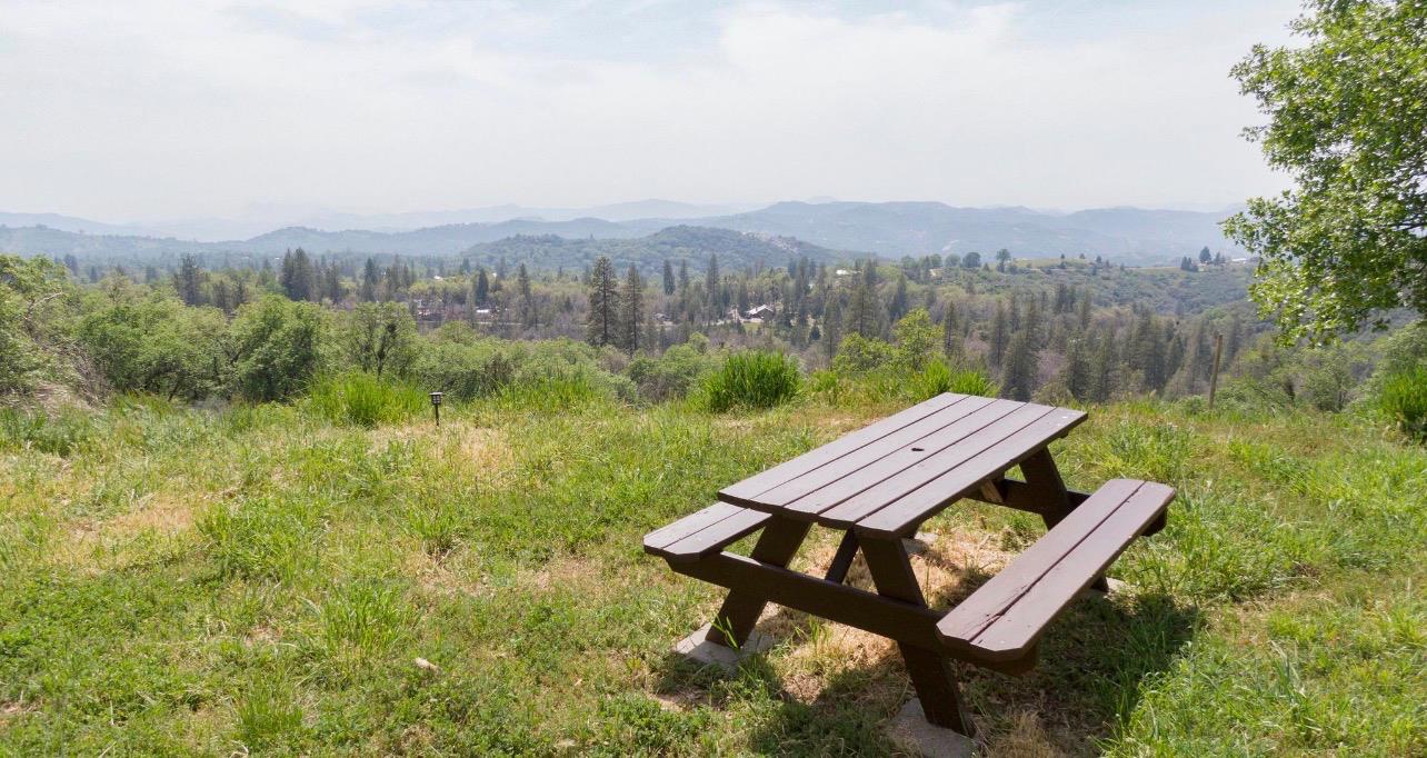 52865 N Highway 245, Miramonte, CA 93641