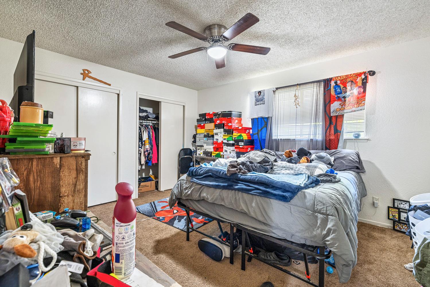 2045 W Simpson, Fresno, CA 93705