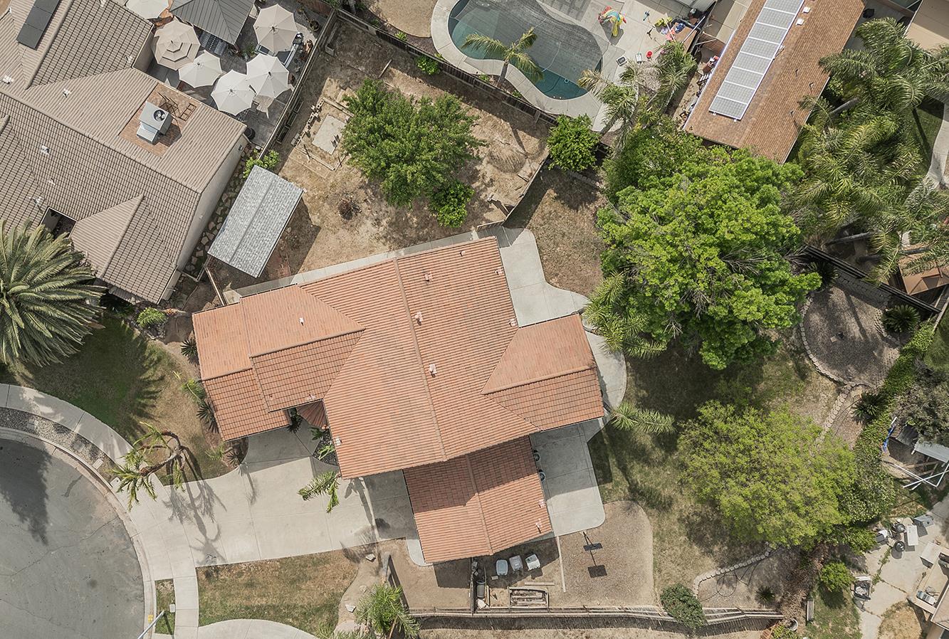 1377 Fenmore Ave, Sanger, CA 93657