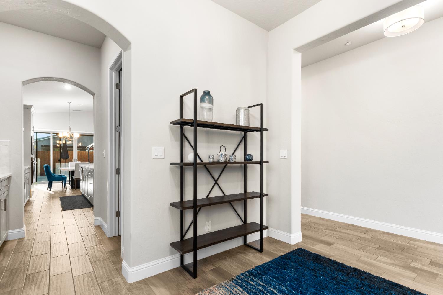 2785 N Armstrong Ave, Fresno, CA 93727