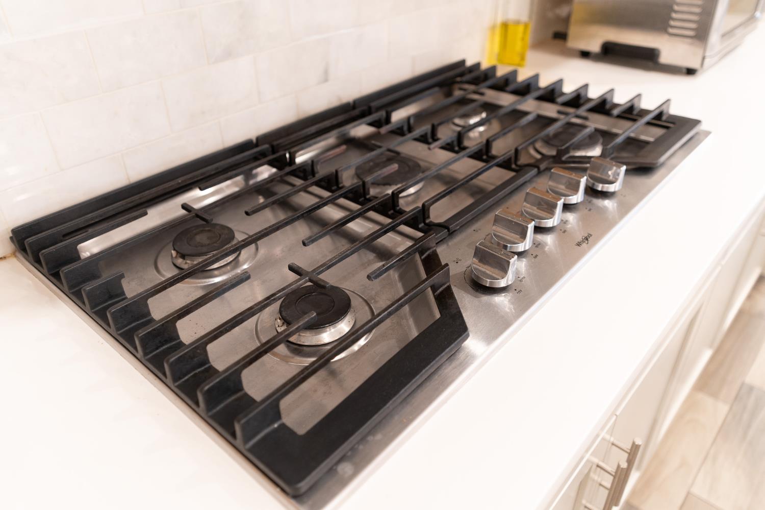 2785 N Armstrong Ave, Fresno, CA 93727