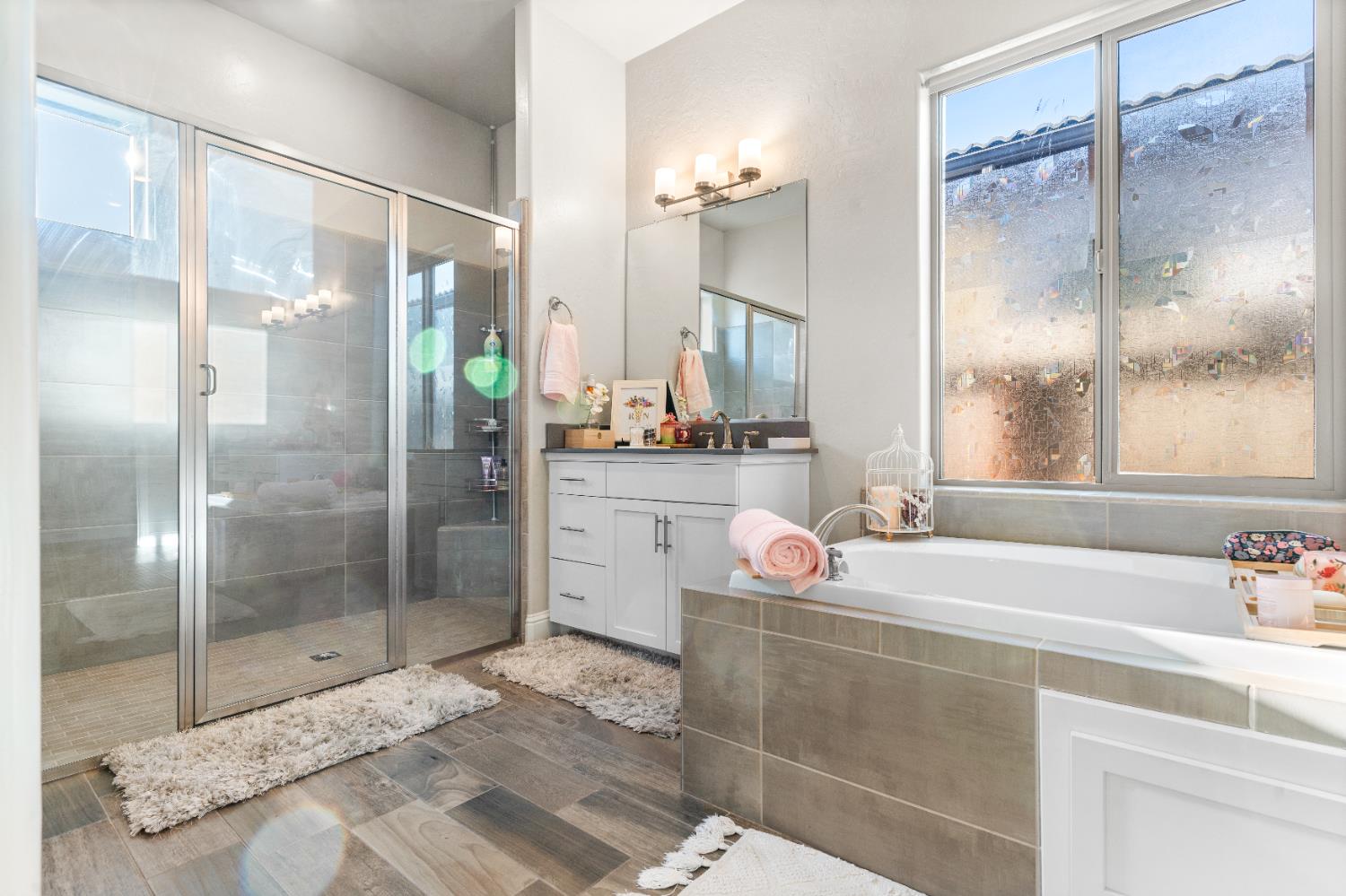 2785 N Armstrong Ave, Fresno, CA 93727