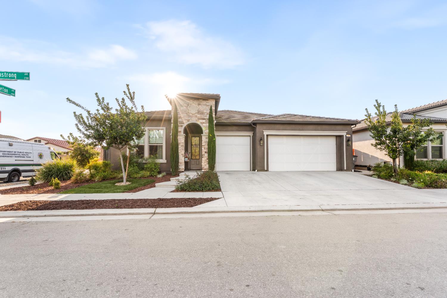 2785 N Armstrong Ave, Fresno, CA 93727