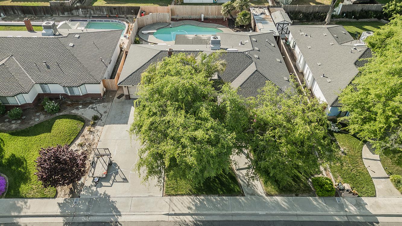 2892 Aspen St, Hanford, CA 93230