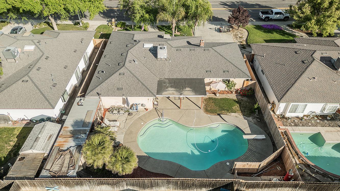 2892 Aspen St, Hanford, CA 93230