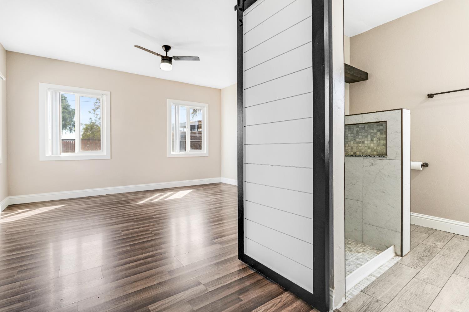 343 Walnut St, Lemoore, CA 93245