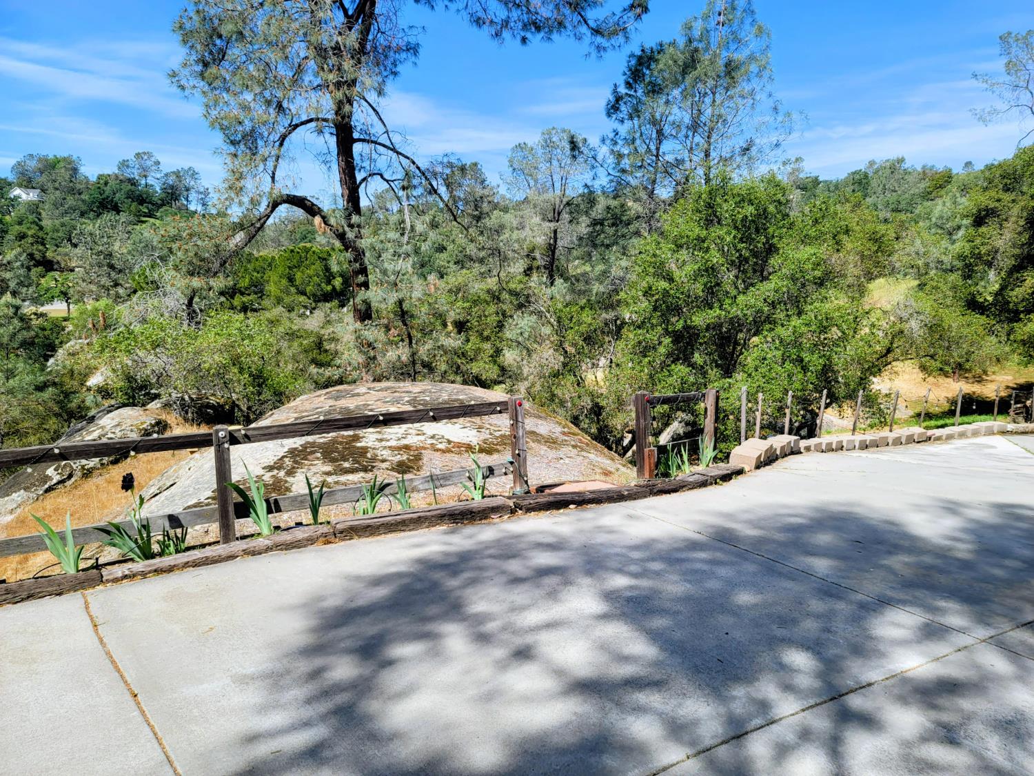 42011 Long Hollow, Coarsegold, CA 93614
