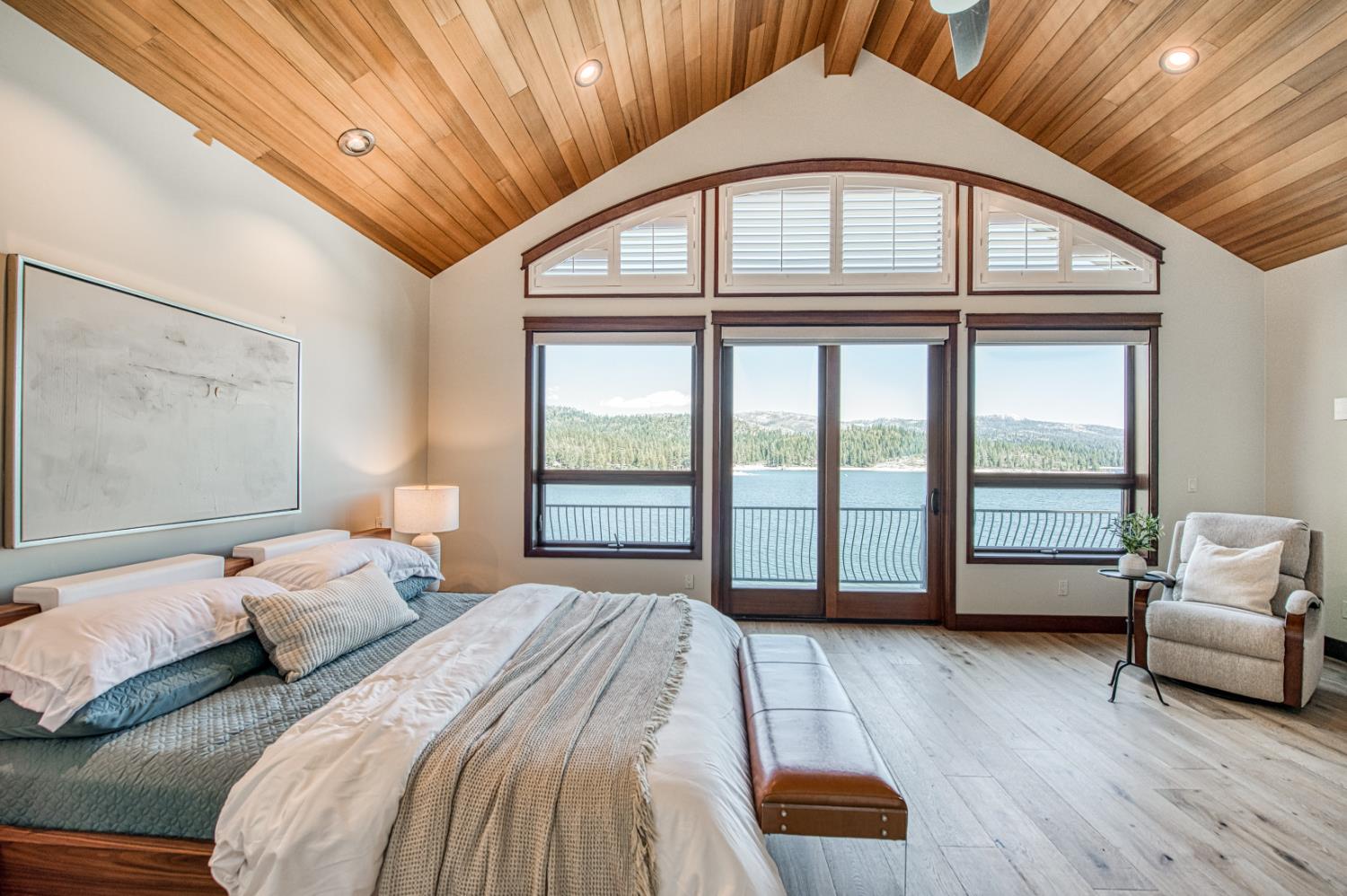 44687 Lakeview, Shaver Lake, CA 93664