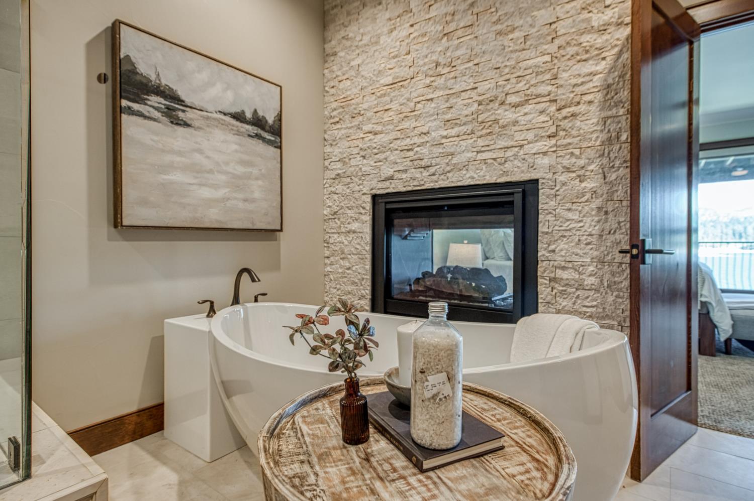 44687 Lakeview, Shaver Lake, CA 93664