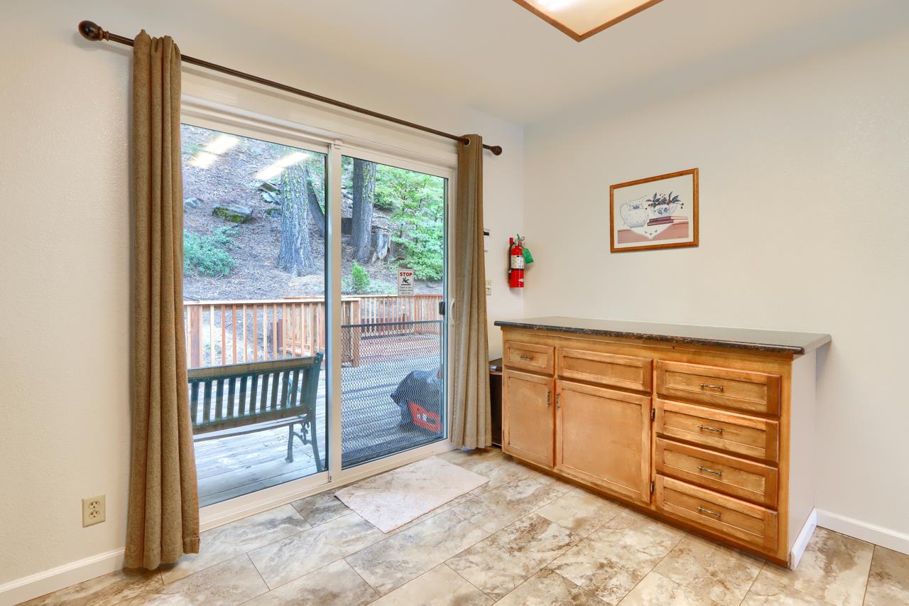 7430 Henness Ridge, Yosemite, CA 95389