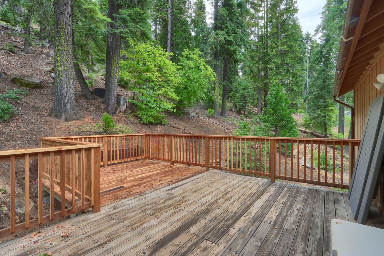 7430 Henness Ridge, Yosemite, CA 95389