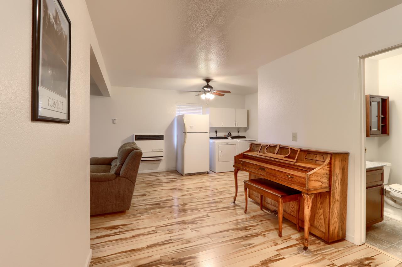 7430 Henness Ridge, Yosemite, CA 95389