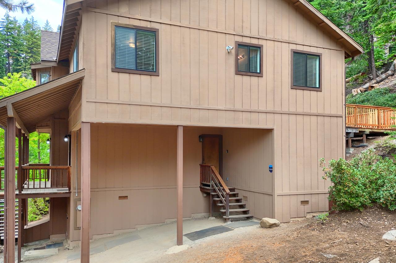 7430 Henness Ridge, Yosemite, CA 95389