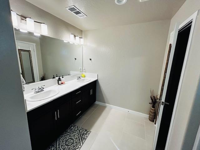 6363 W Oakley Ave, Fresno, CA 93723