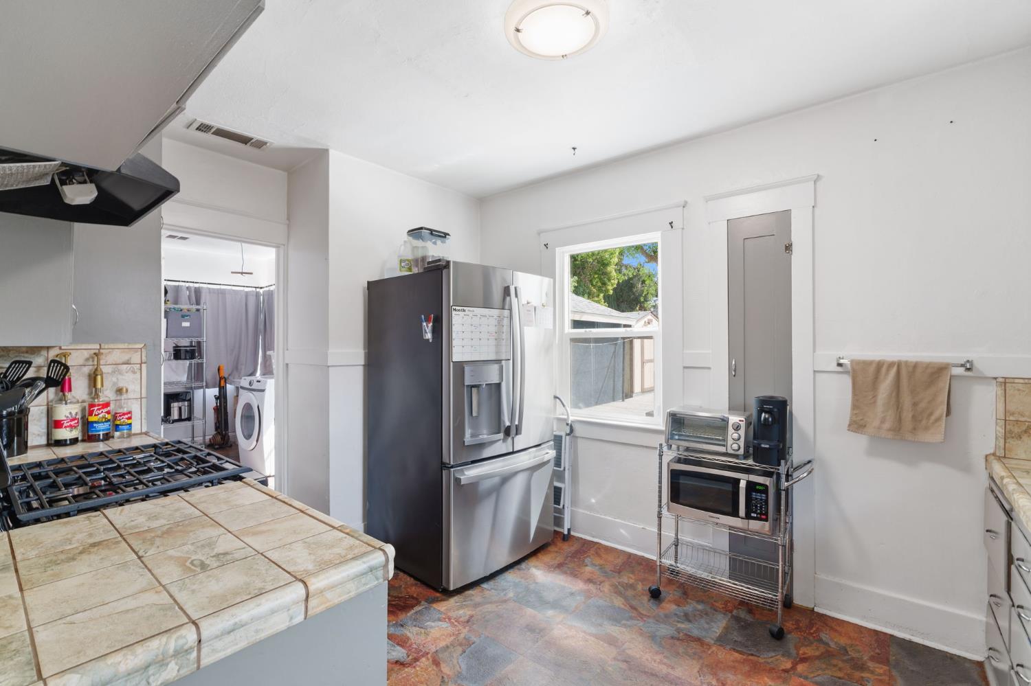 1494 N Wilson Ave, Fresno, CA 93728