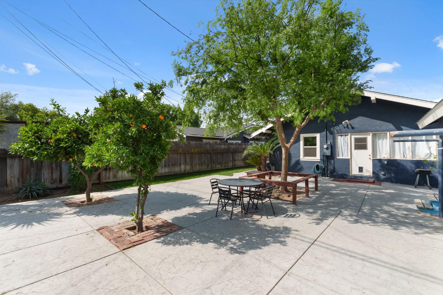 1494 N Wilson Ave, Fresno, CA 93728