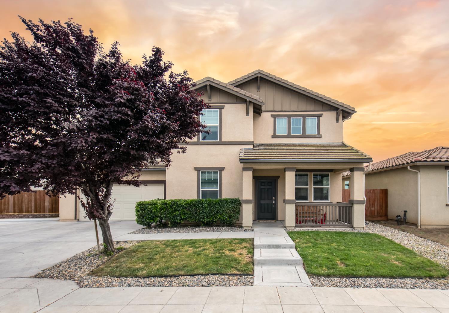 7407 E Vassar Ave, Fresno, CA 93737