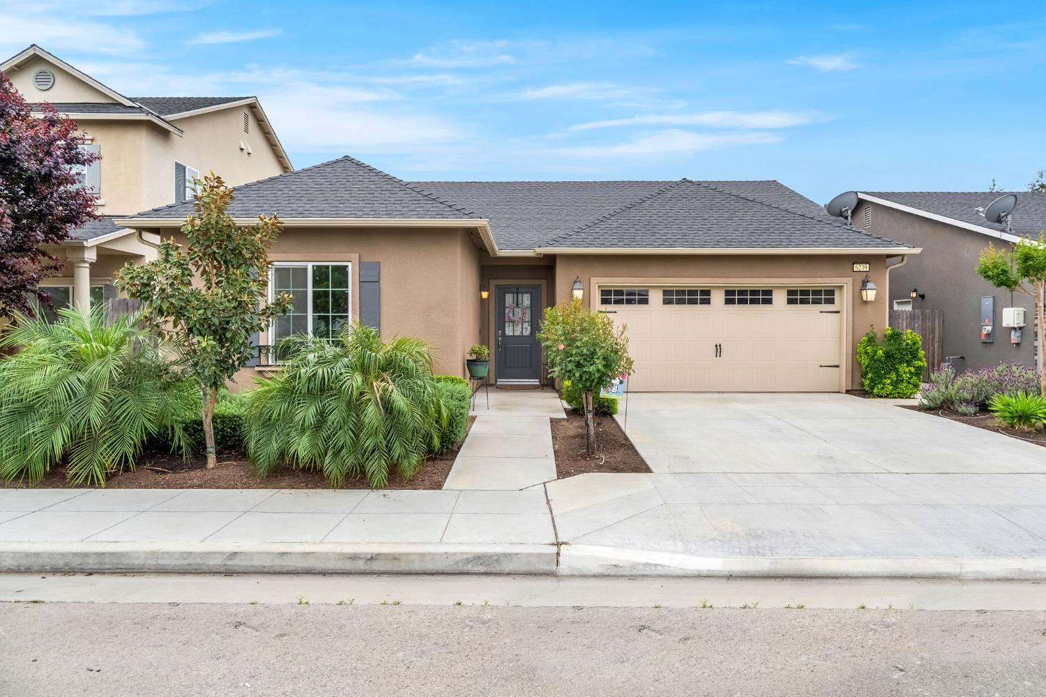 6239 E Fedora Ave, Fresno, CA 93727