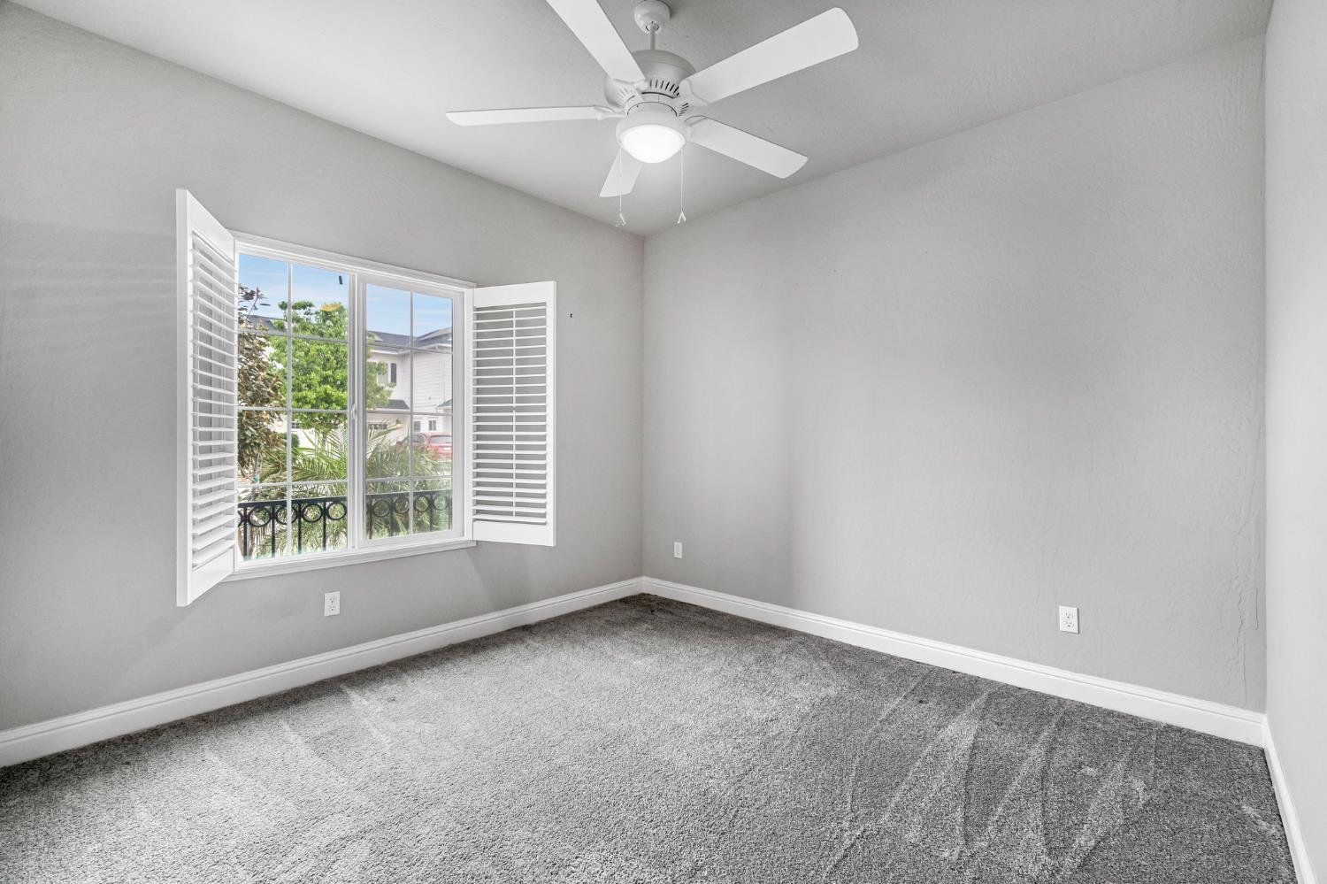 6239 E Fedora Ave, Fresno, CA 93727