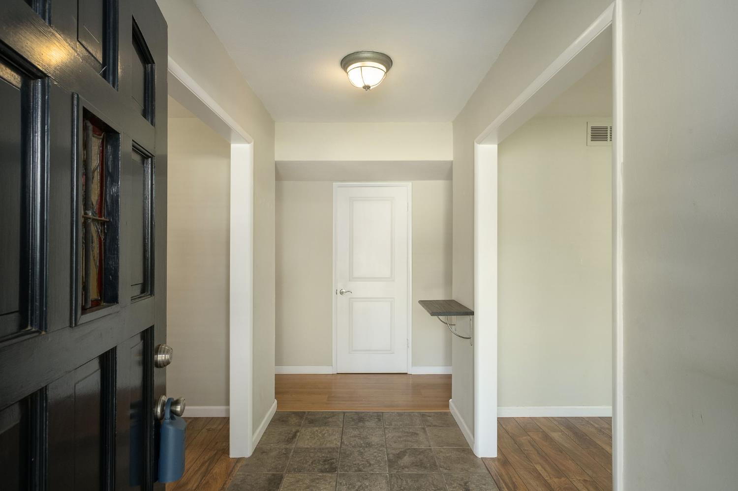 539 E Sample Ave, Fresno, CA 93710