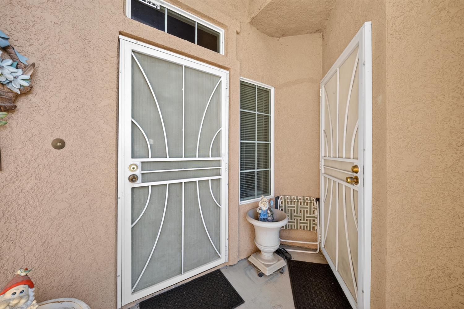 5622 N Ensanada Ave, Fresno, CA 93723