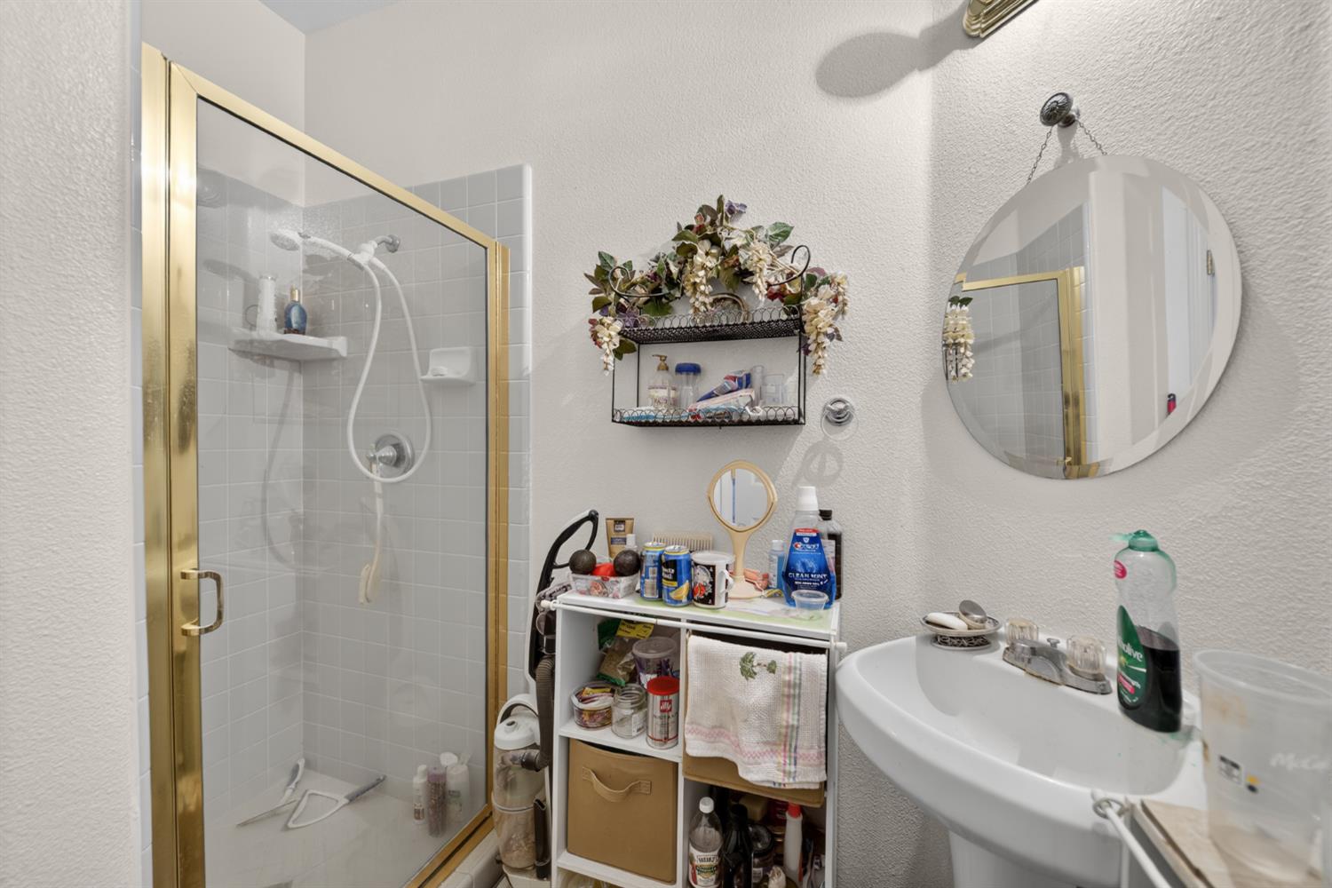 5622 N Ensanada Ave, Fresno, CA 93723