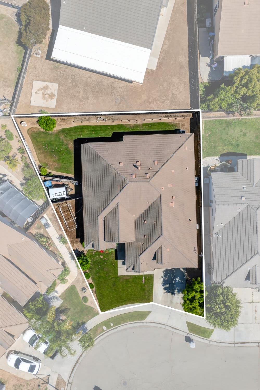 5622 N Ensanada Ave, Fresno, CA 93723