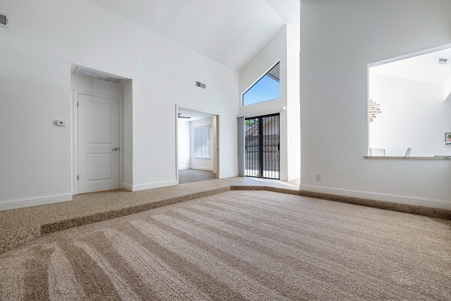 315 E Nees Ave #148, Fresno, CA 93720