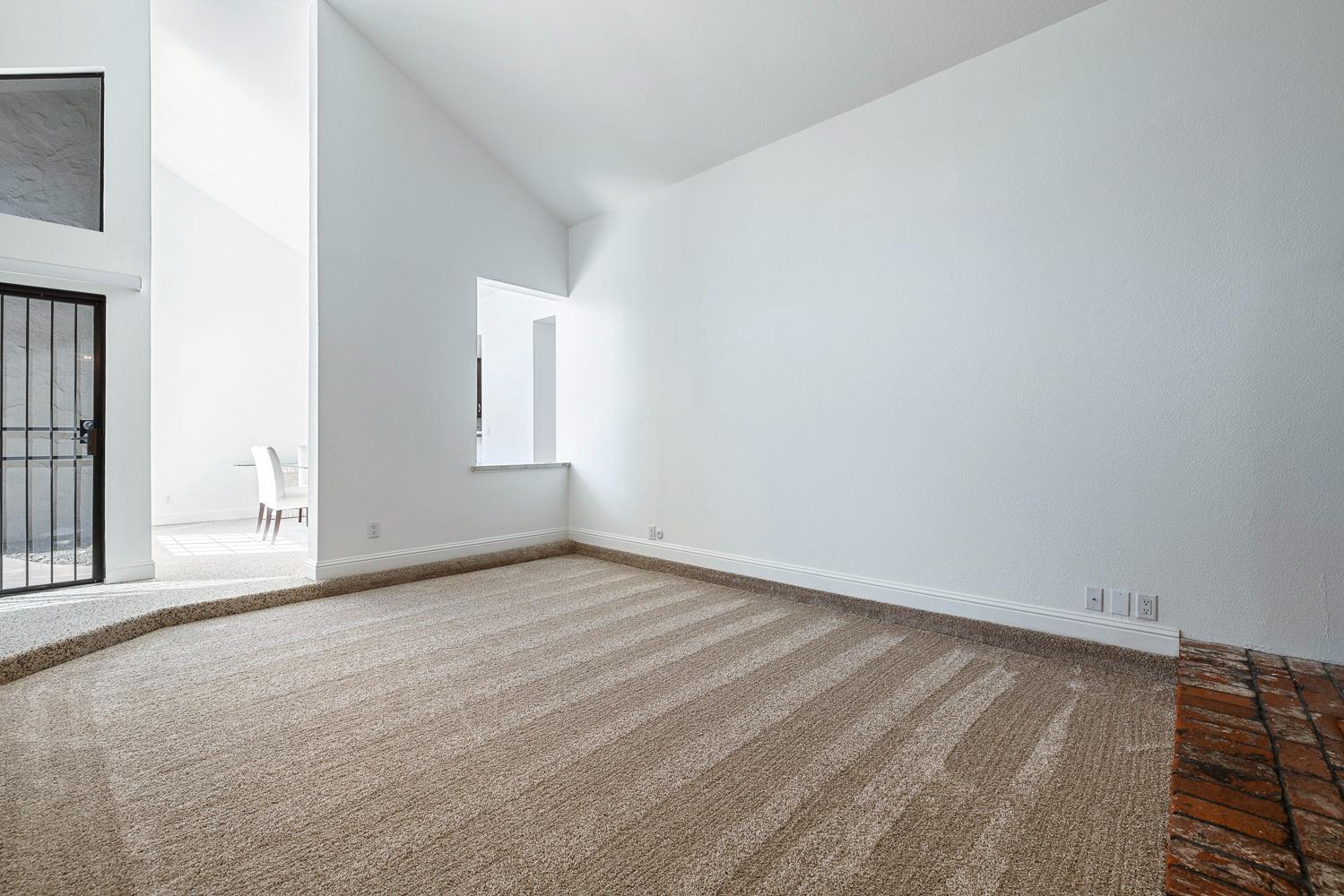 315 E Nees Ave #148, Fresno, CA 93720