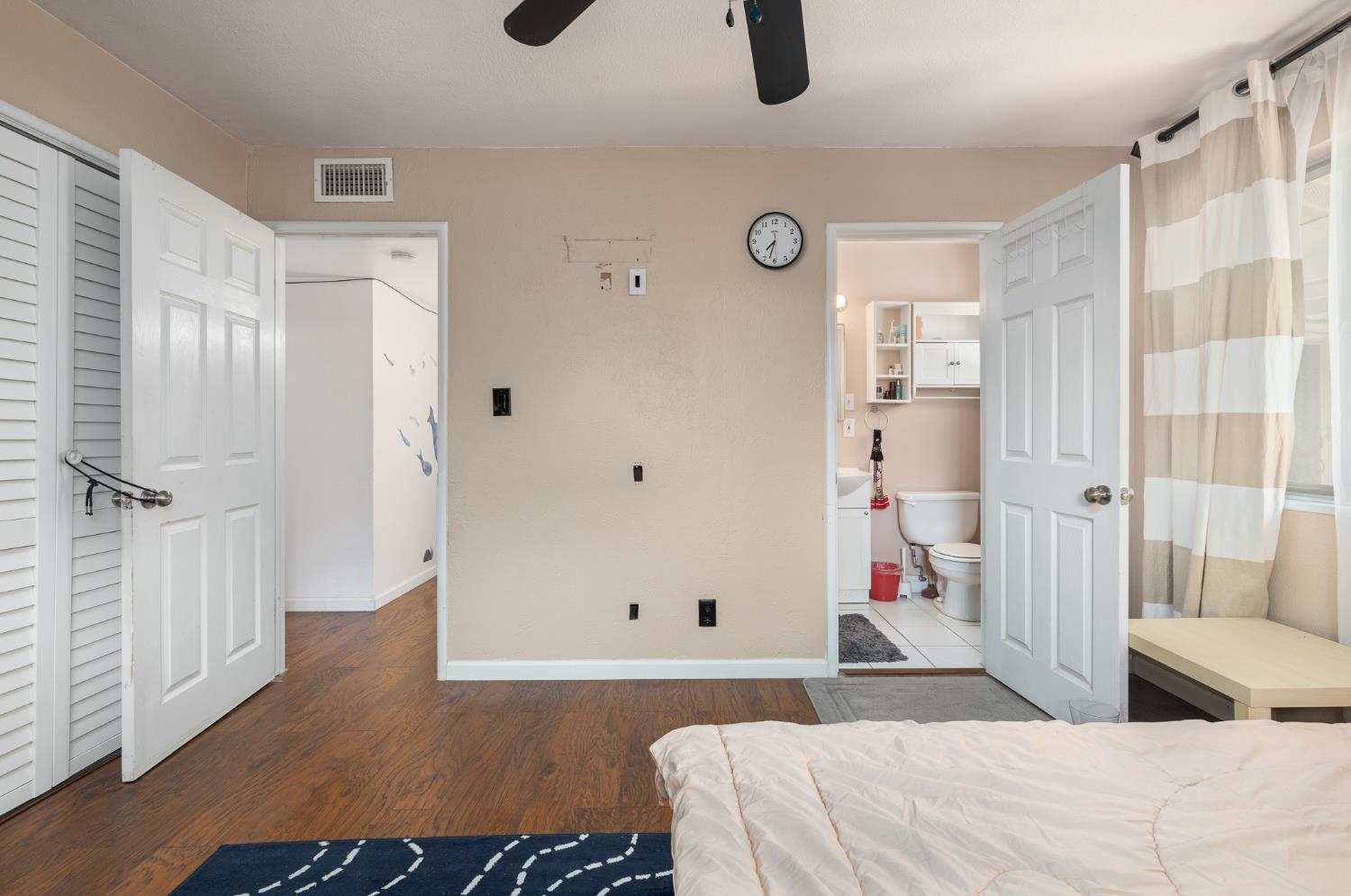 4683 N Angus St, Fresno, CA 93726