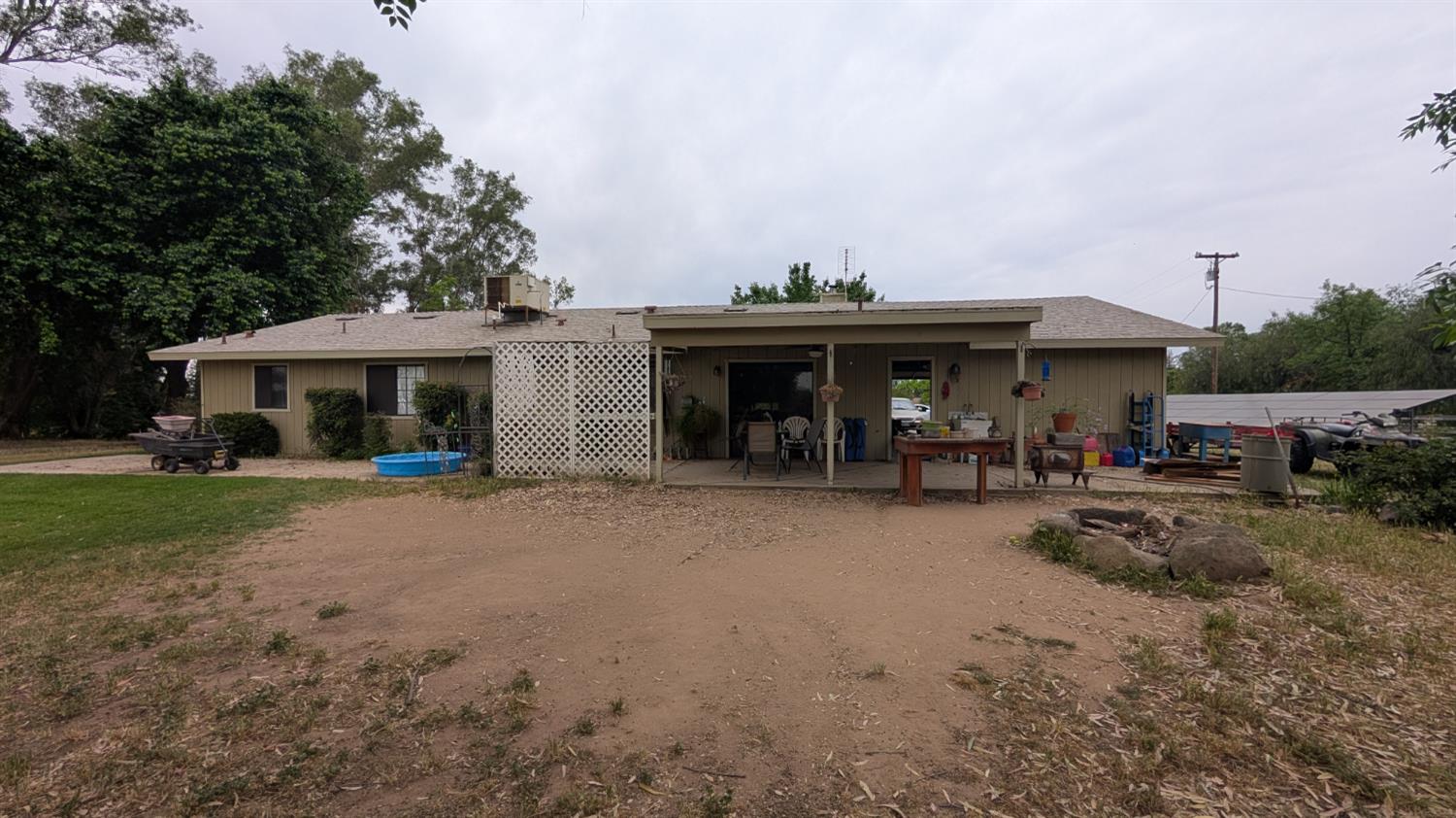 16627 Ida Rd, Madera, CA 93636