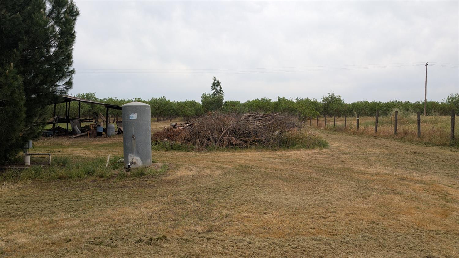 16627 Ida Rd, Madera, CA 93636