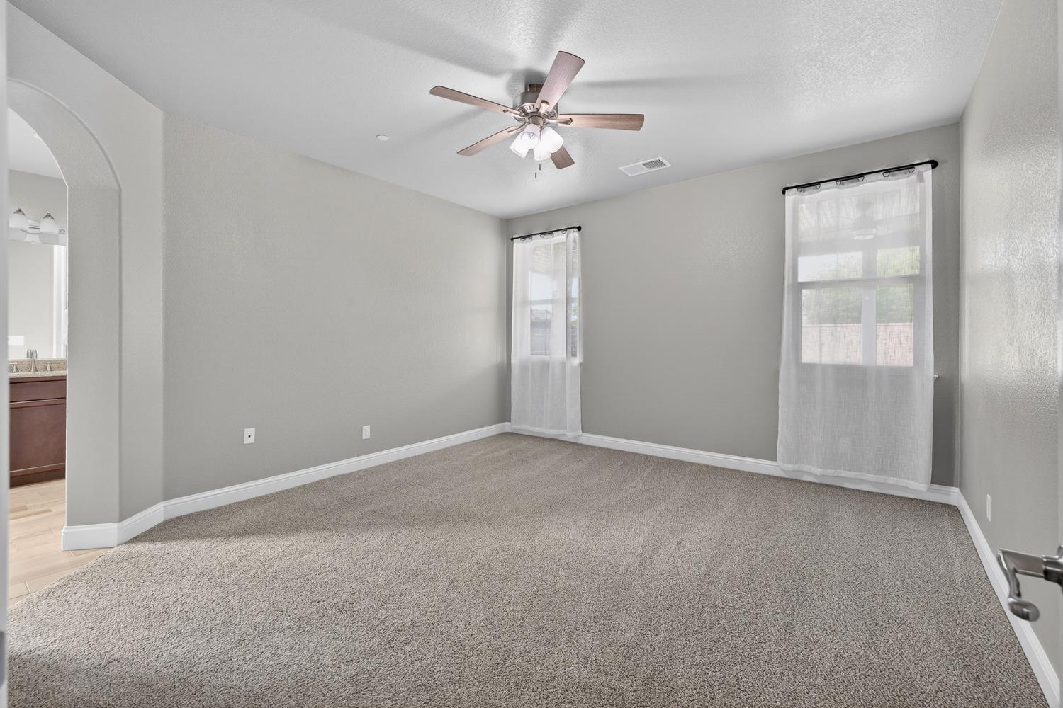 2446 S Claremont, Fresno, CA 93727